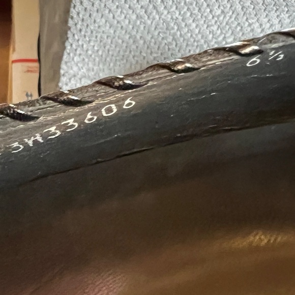 Stuart Weitzman Pointed Toe Heels Black Suede Tassels Size 6.5M - Picture 14 of 16